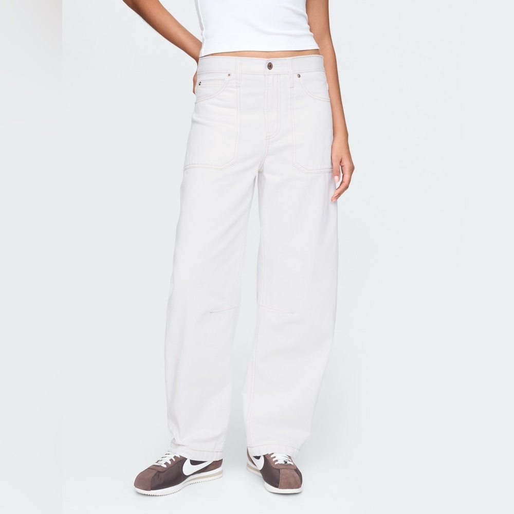 GAP Women's High Rise Barrel Carpenter Jeans with Darker Stitching